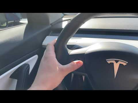 How to Adjust Side Mirrors in Tesla Model 3